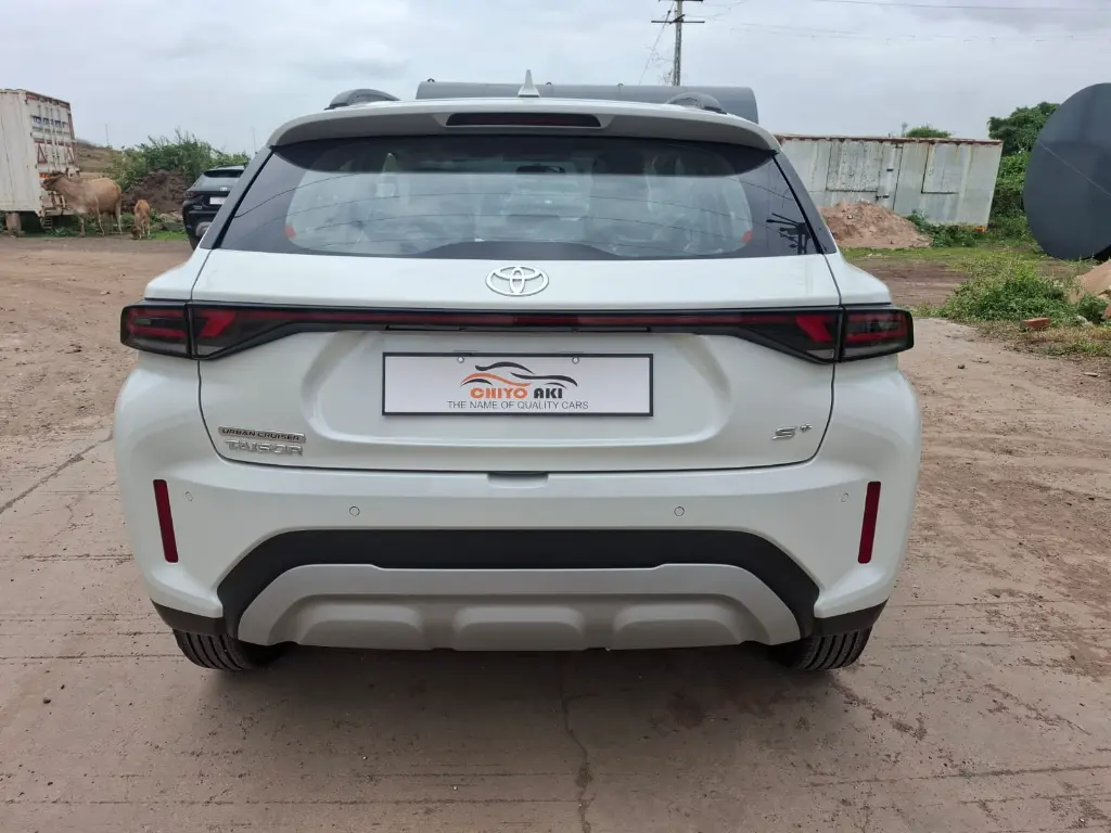 TOYOTA TAISOR thumbnail 3