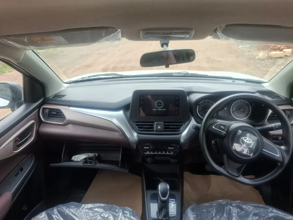 TOYOTA TAISOR thumbnail 3