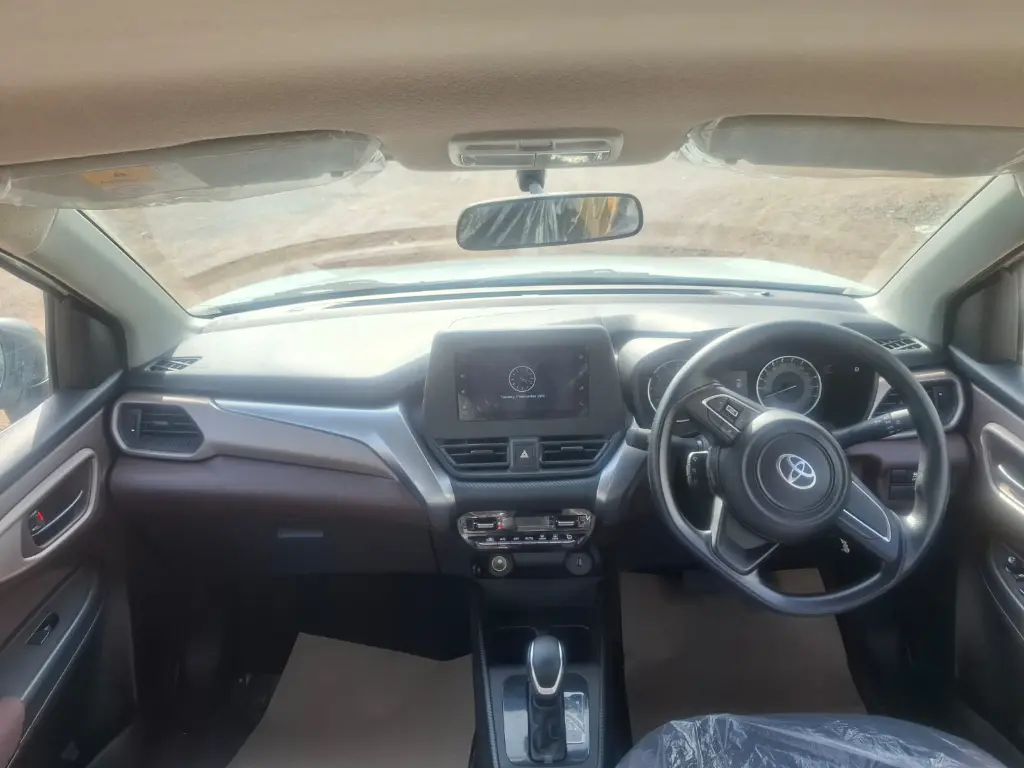 TOYOTA TAISOR thumbnail 3
