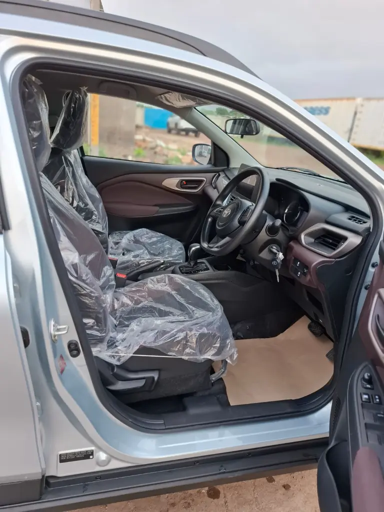 TOYOTA TAISOR thumbnail 2