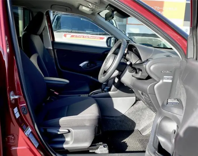 TOYOTA YARIS CROSS thumbnail 7