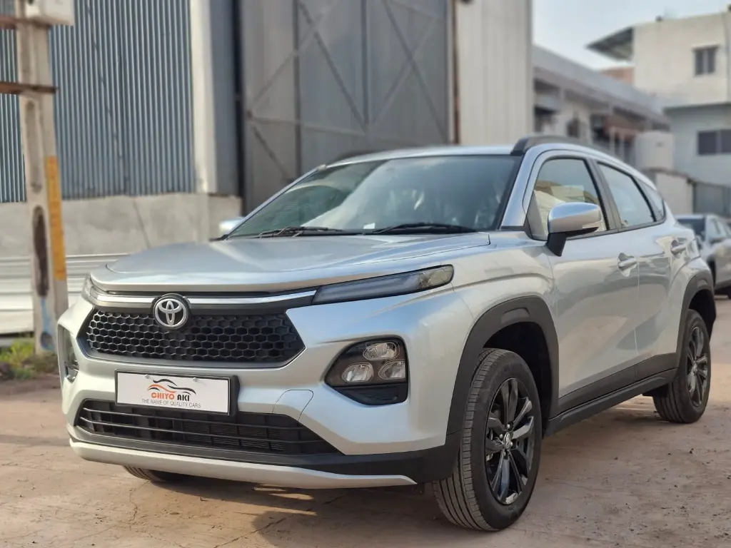TOYOTA TAISOR thumbnail 2
