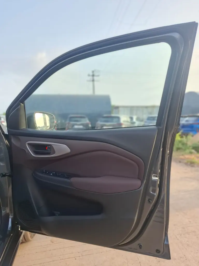 TOYOTA TAISOR thumbnail 8