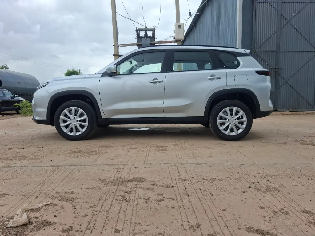 TOYOTA HYRYDER thumbnail 2