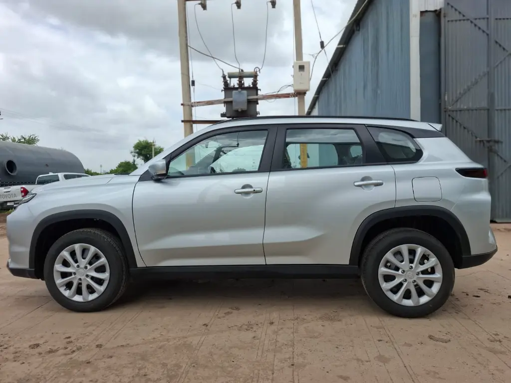 TOYOTA HYRYDER thumbnail 6