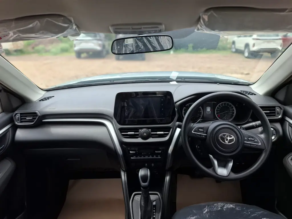 TOYOTA HYRYDER thumbnail 3