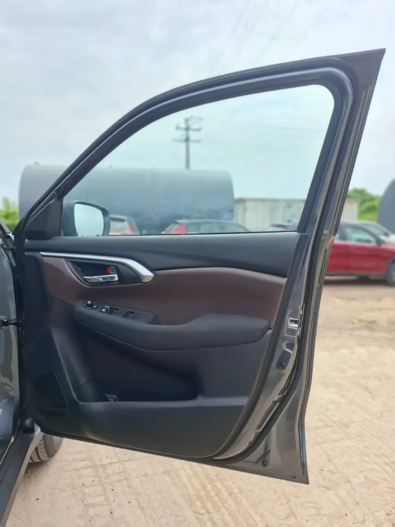 SUZUKI GRAND VITARA thumbnail 11