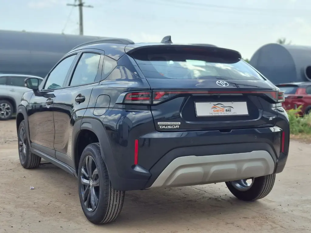 TOYOTA TAISOR thumbnail 2