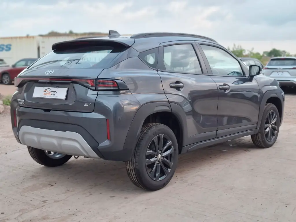 TOYOTA TAISOR thumbnail 3