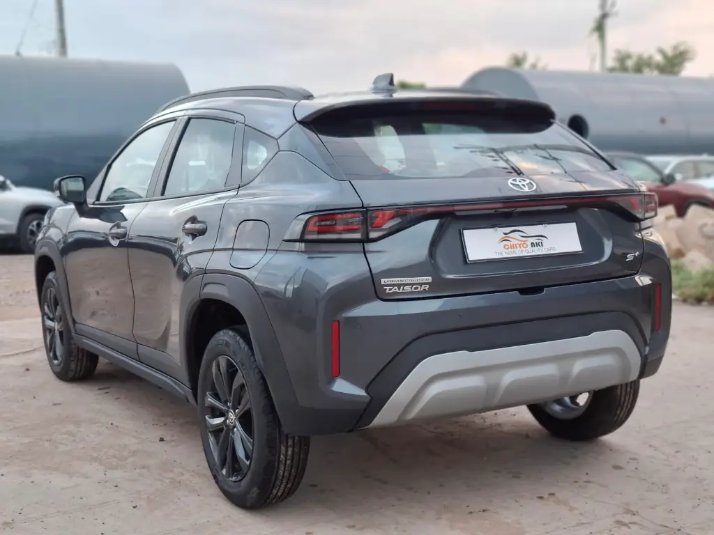 TOYOTA TAISOR thumbnail 4