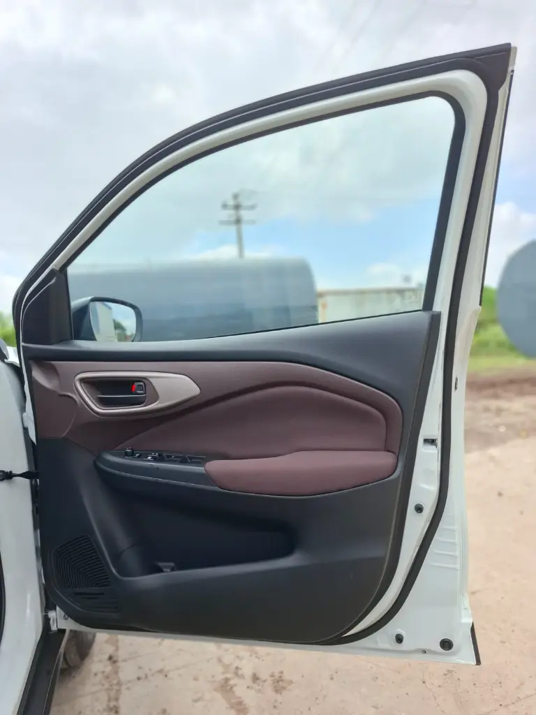 TOYOTA TAISOR thumbnail 11