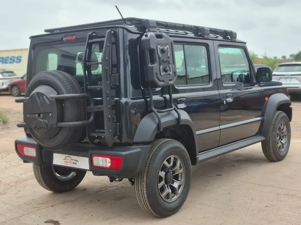SUZUKI JIMNY thumbnail 4