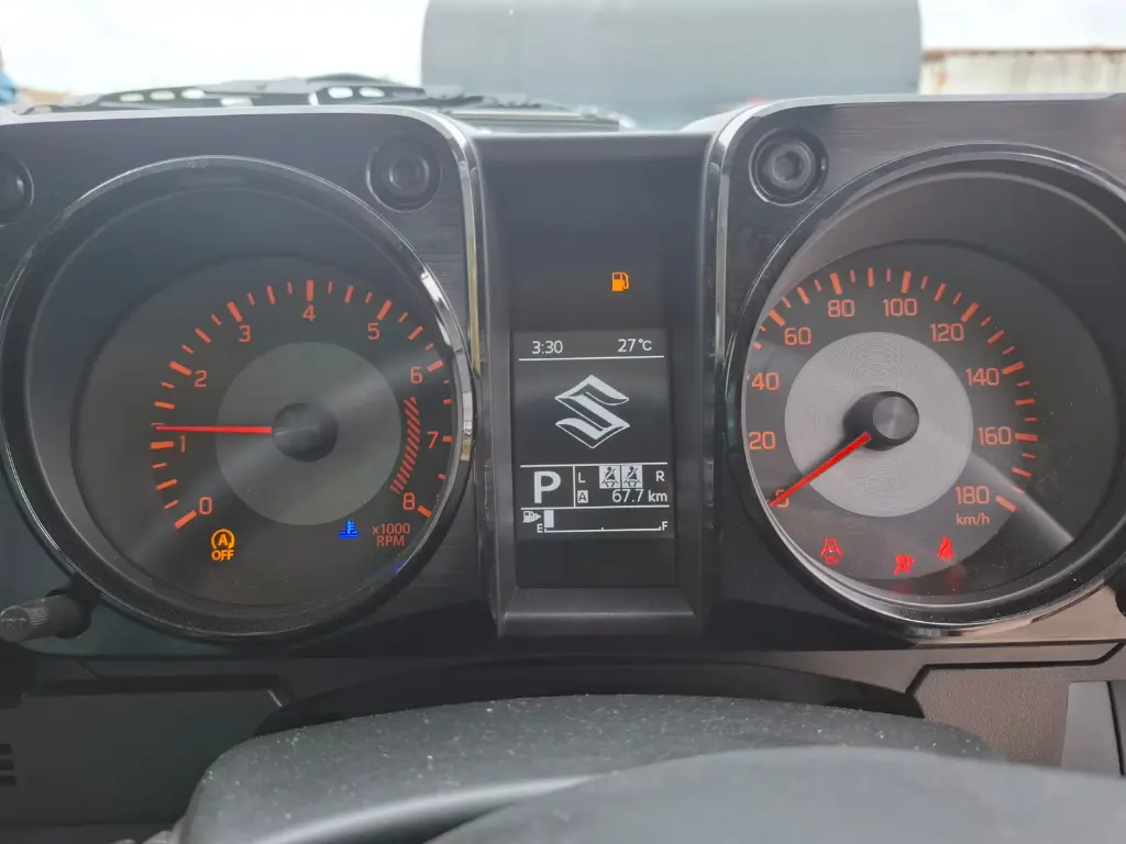 SUZUKI JIMNY thumbnail 9