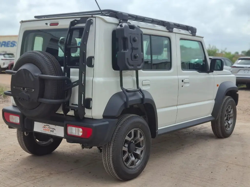 SUZUKI JIMNY thumbnail 8