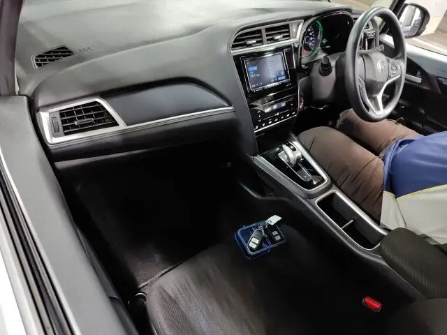 HONDA SHUTTLE thumbnail 3