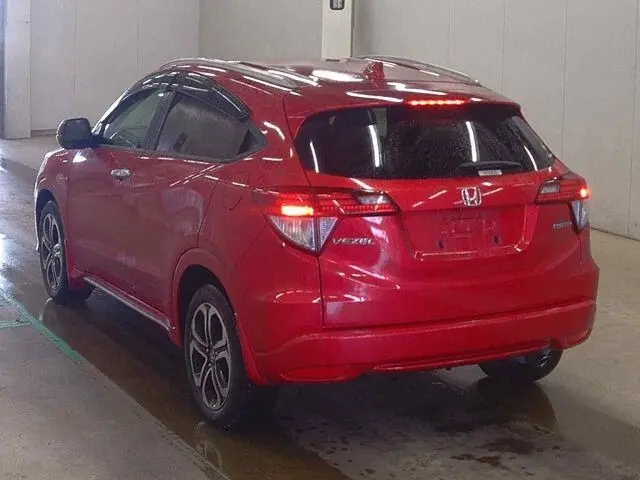 HONDA VEZEL thumbnail 2