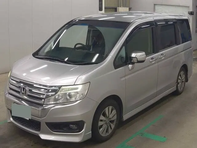 HONDA STEP WGN thumbnail 3