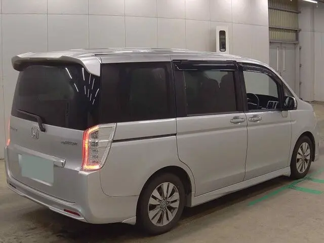 HONDA STEP WGN thumbnail 6