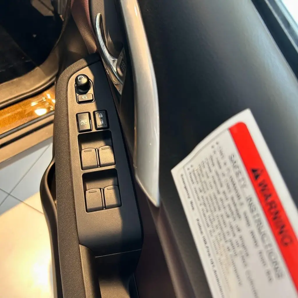 SUZUKI GRAND VITARA thumbnail 7