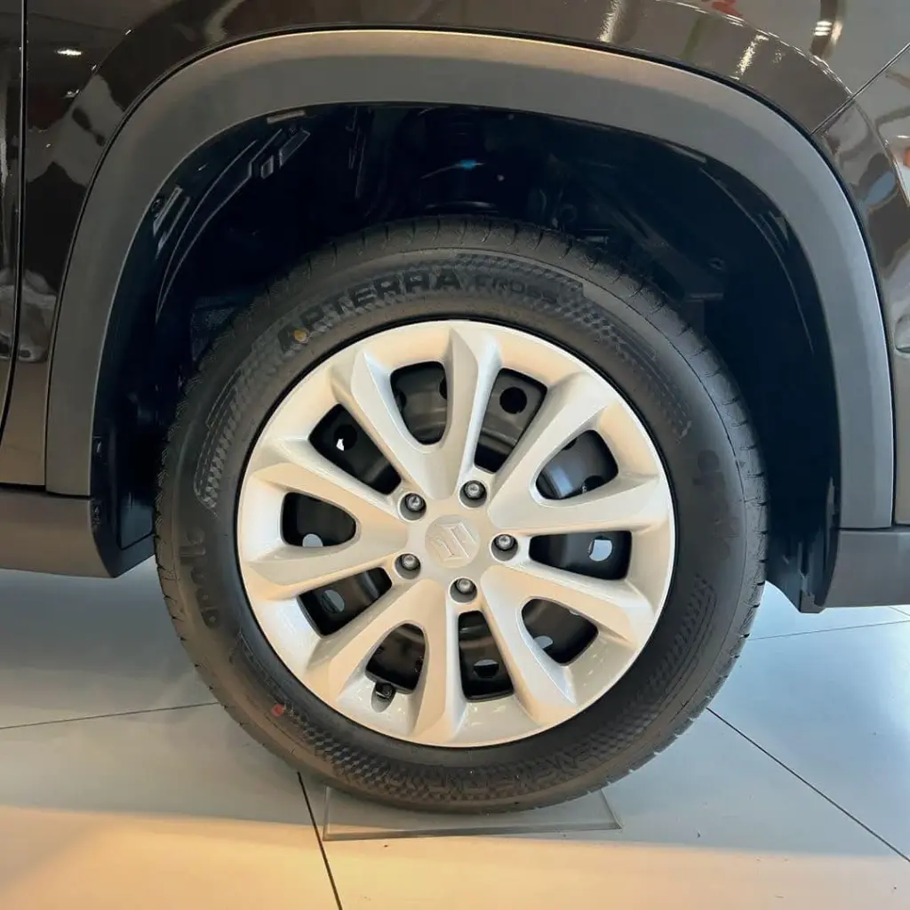 SUZUKI GRAND VITARA thumbnail 9