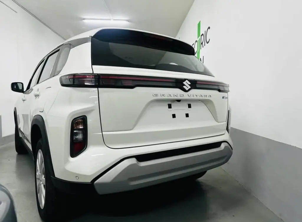 SUZUKI GRAND VITARA thumbnail 4