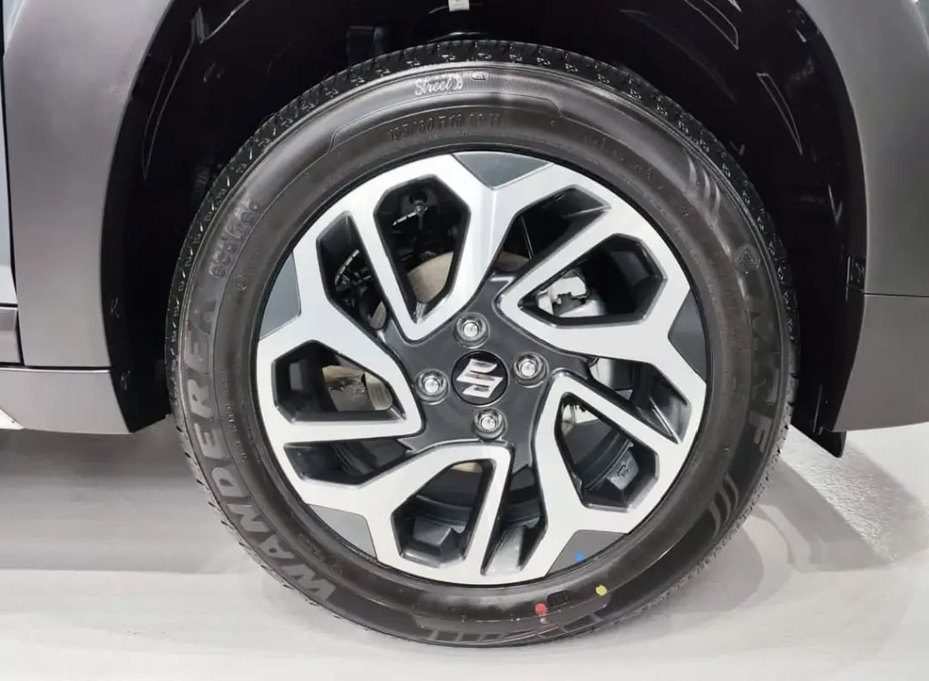 SUZUKI FRONX thumbnail 13