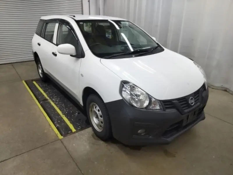 NISSAN AD VAN thumbnail 8