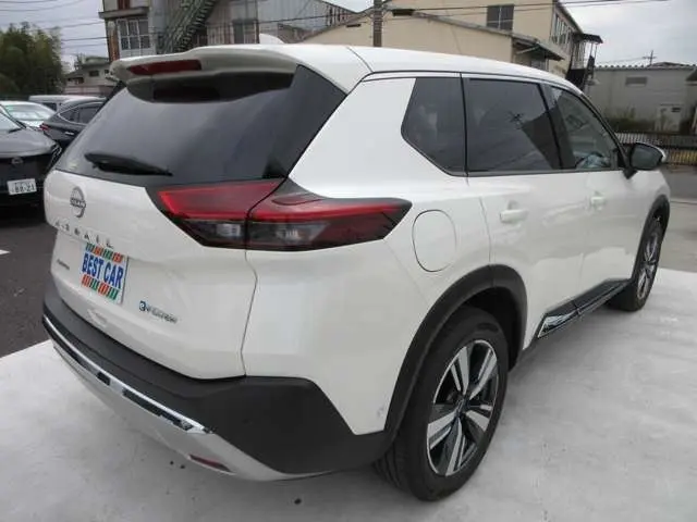 NISSAN X-TRAIL HYBRID thumbnail 17