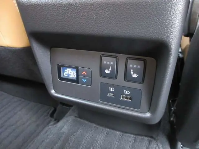 NISSAN X-TRAIL HYBRID thumbnail 23