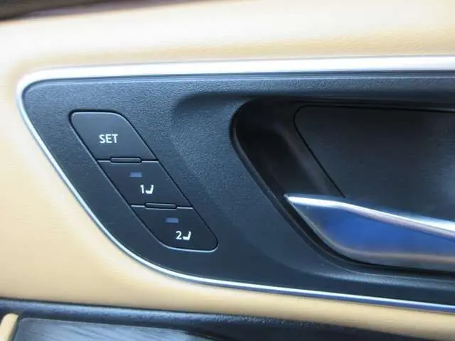 NISSAN X-TRAIL HYBRID thumbnail 30