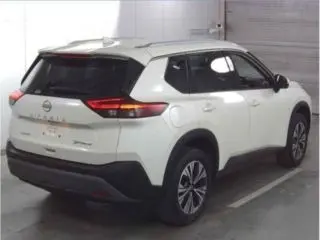 NISSAN X-TRAIL HYBRID thumbnail 4