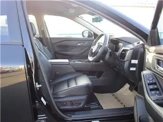 NISSAN X-TRAIL HYBRID thumbnail 3