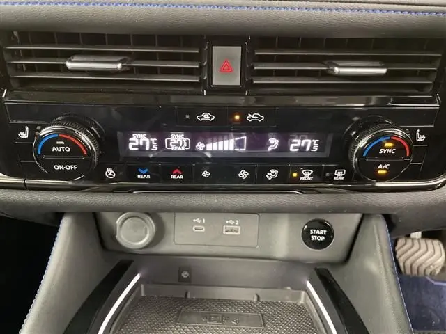 NISSAN X-TRAIL HYBRID thumbnail 6