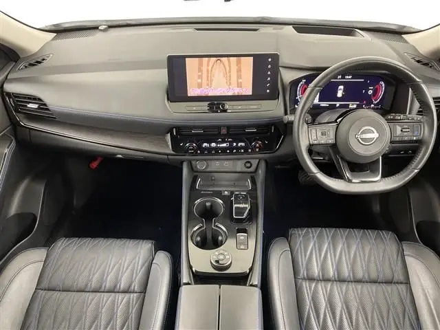 NISSAN X-TRAIL HYBRID thumbnail 9
