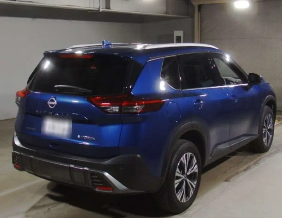 NISSAN X-TRAIL HYBRID thumbnail 2