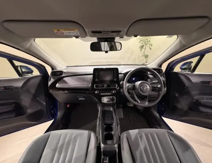 TOYOTA AQUA thumbnail 6