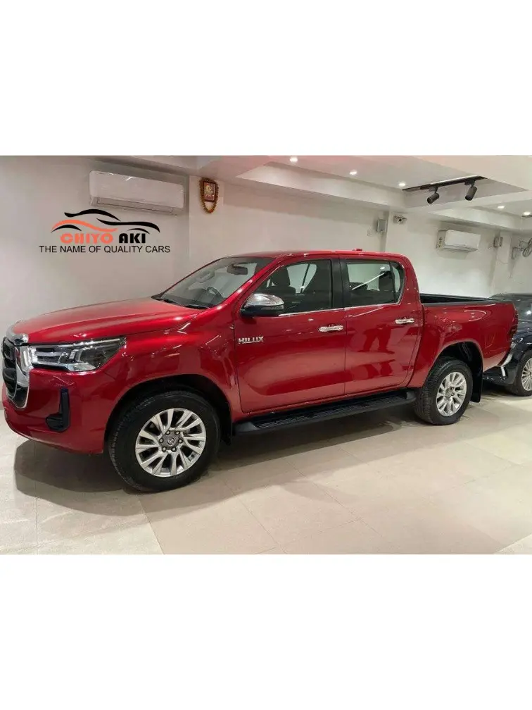 TOYOTA HILUX thumbnail 2
