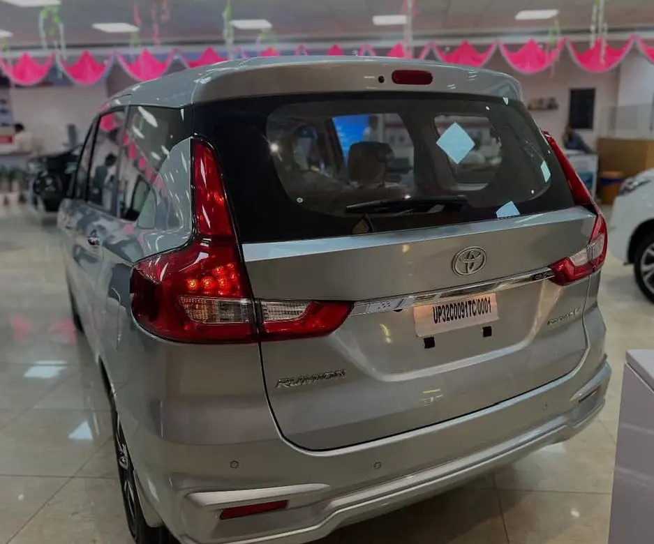 TOYOTA RUMION thumbnail 7