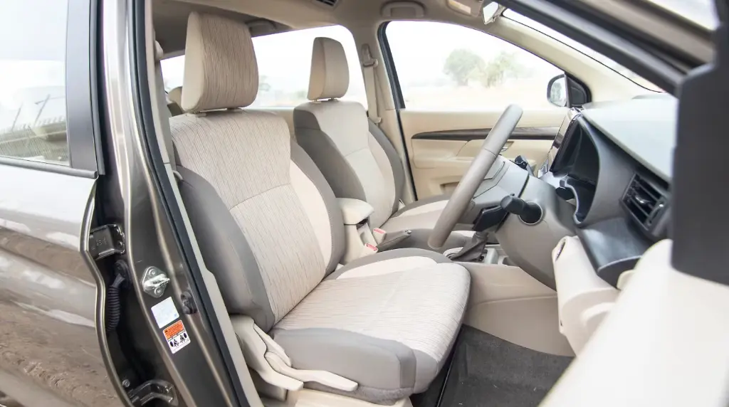 TOYOTA RUMION thumbnail 4