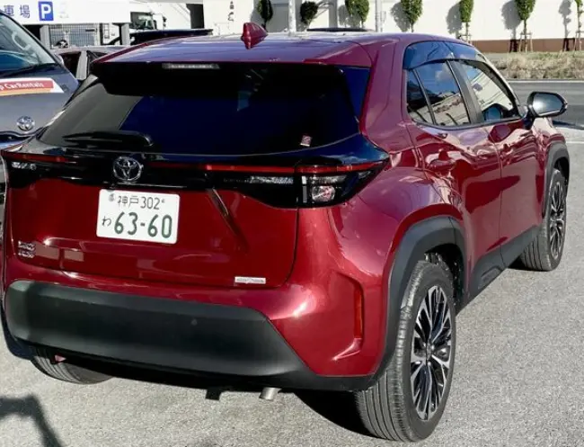 TOYOTA YARIS CROSS thumbnail 2