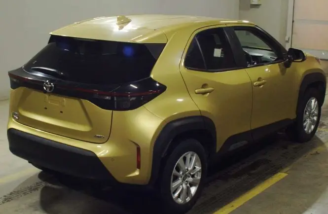 TOYOTA YARIS CROSS thumbnail 2