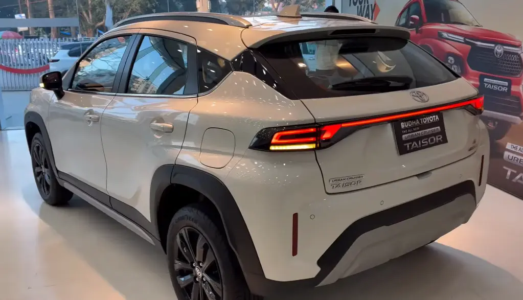 TOYOTA TAISOR thumbnail 2