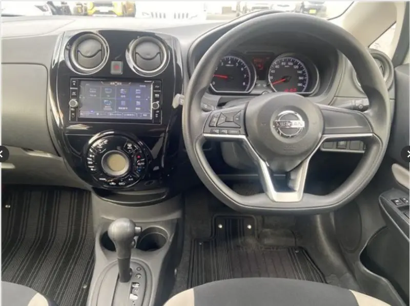 NISSAN NOTE thumbnail 8