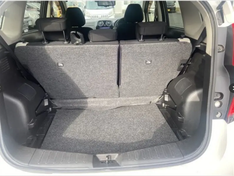 NISSAN NOTE thumbnail 10