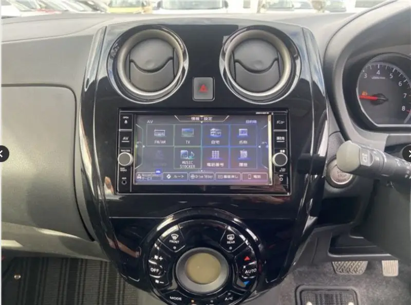 NISSAN NOTE thumbnail 11