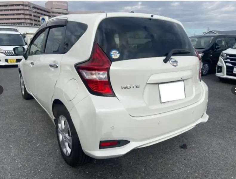 NISSAN NOTE thumbnail 17