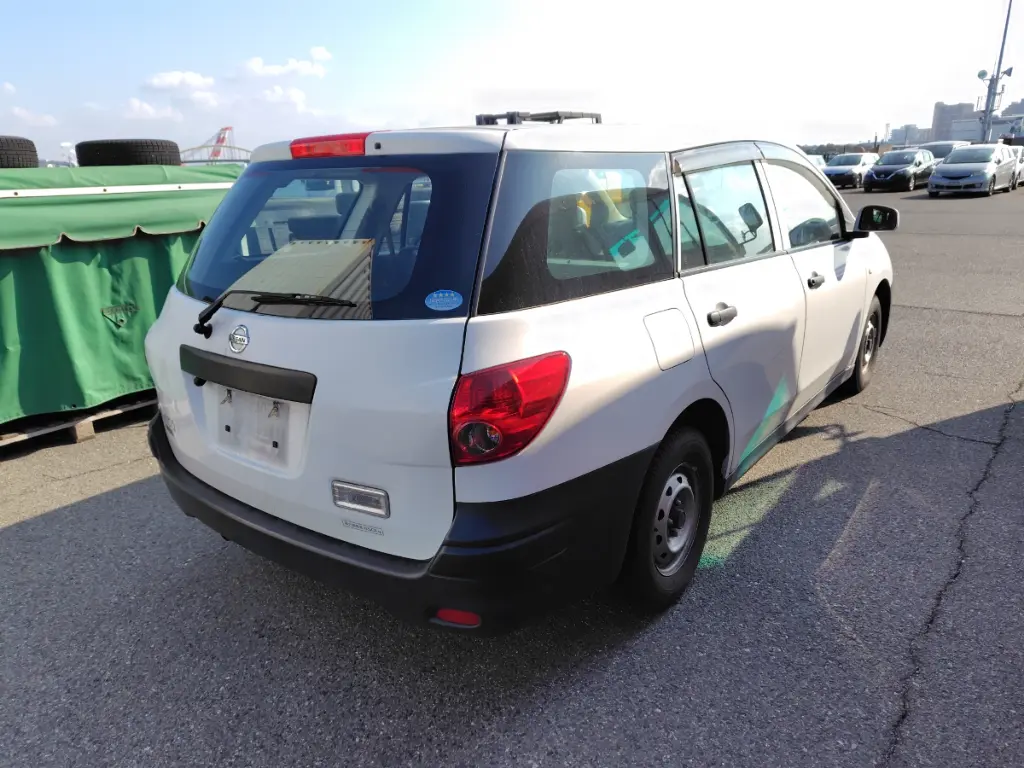 NISSAN AD VAN thumbnail 3