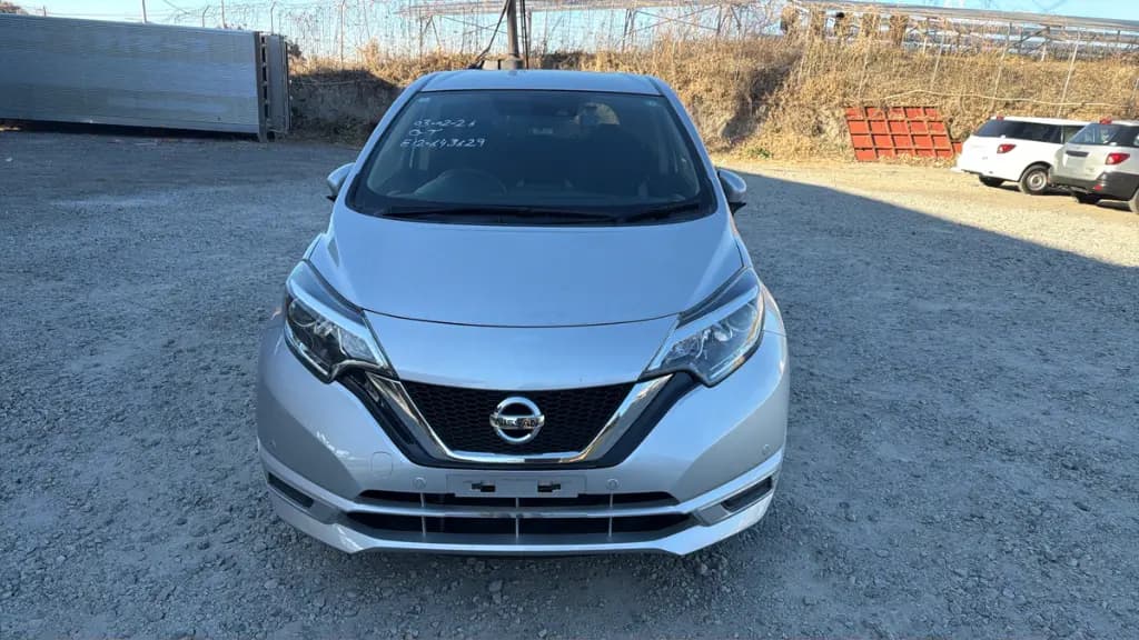 NISSAN NOTE thumbnail 2