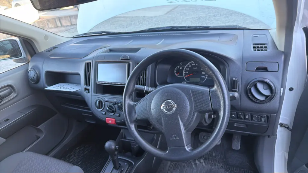 NISSAN AD VAN thumbnail 16