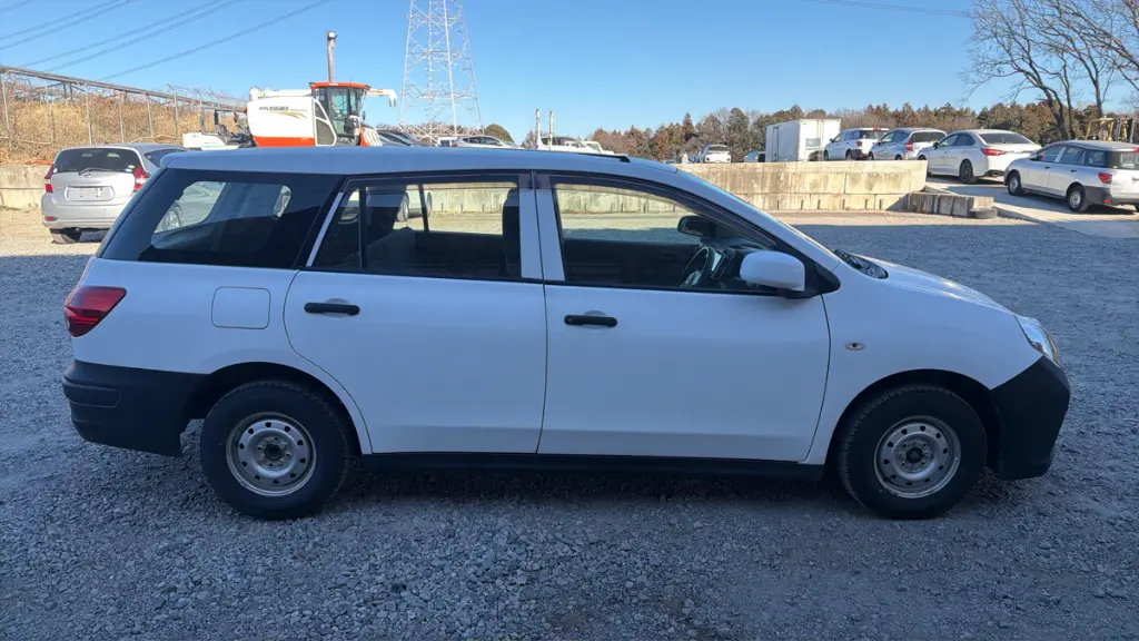 NISSAN AD VAN thumbnail 10